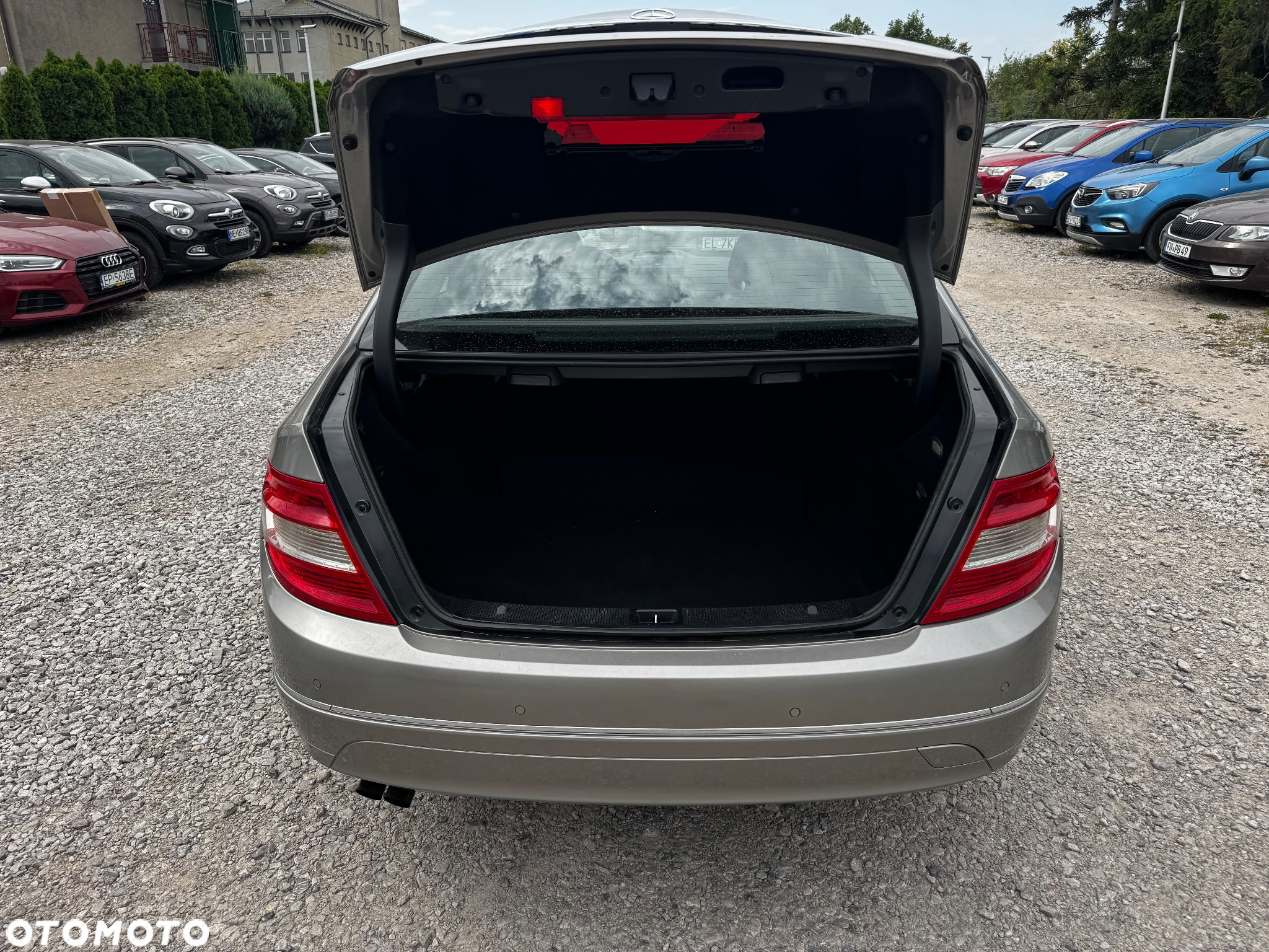 Mercedes-Benz Klasa C 180 Kompressor Elegance - 34