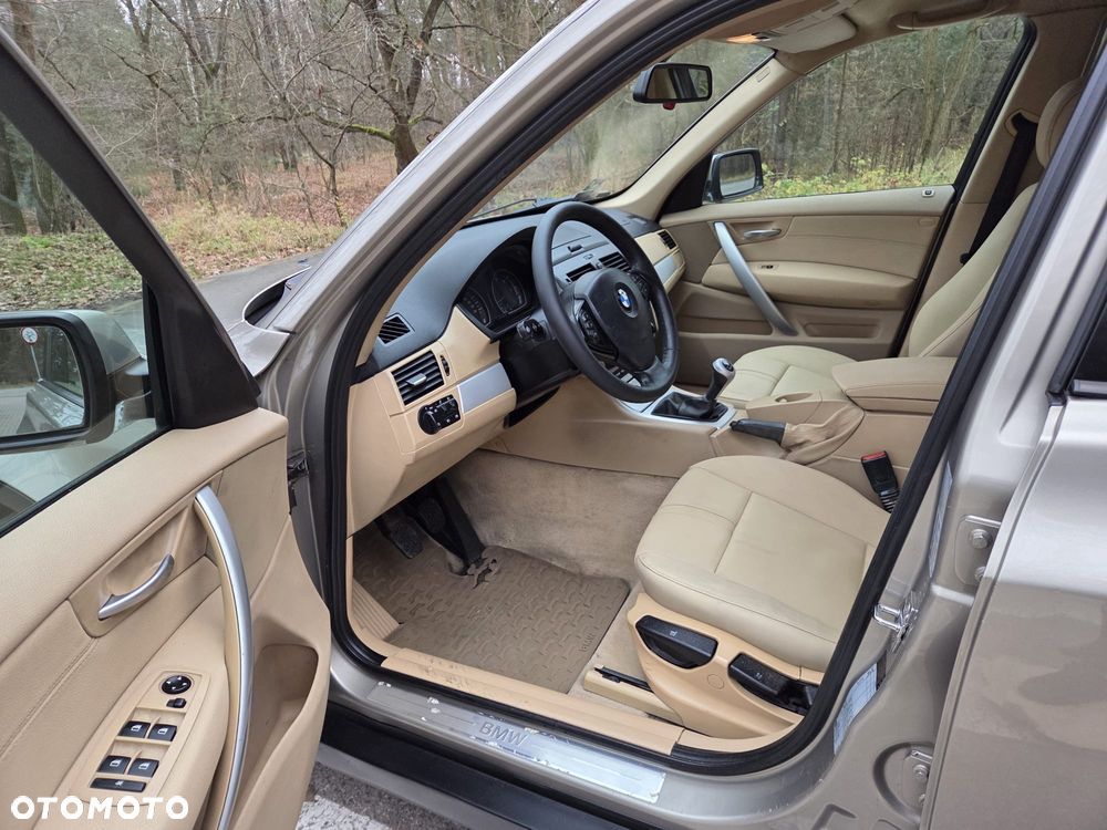 BMW X3 2.0d - 8
