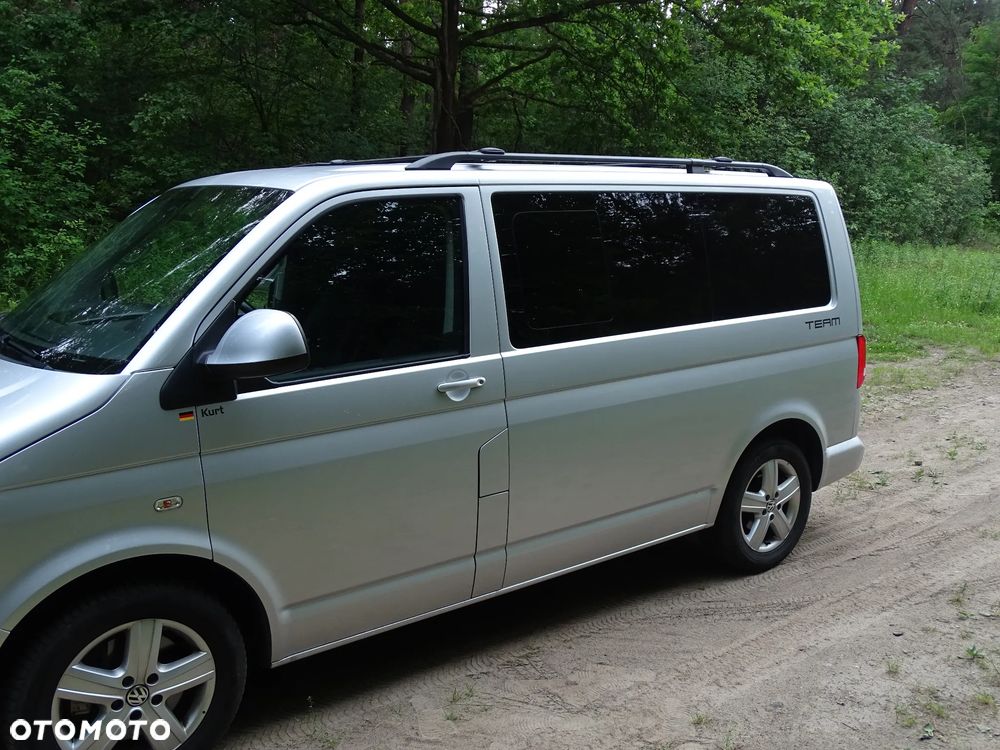 Volkswagen Multivan - 9