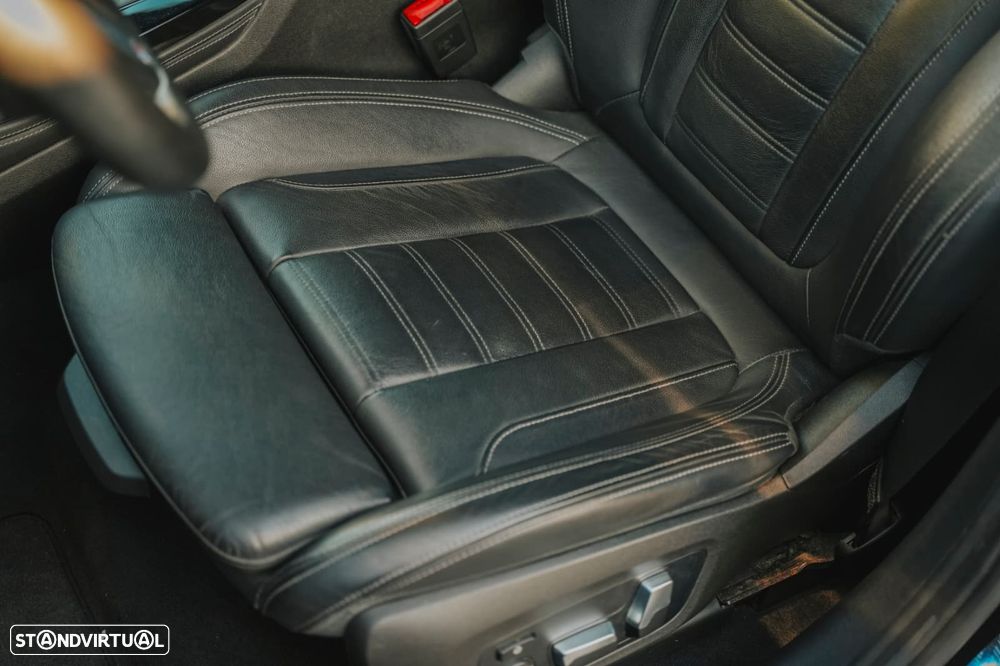BMW X4 M40 d Auto — fotografia 34