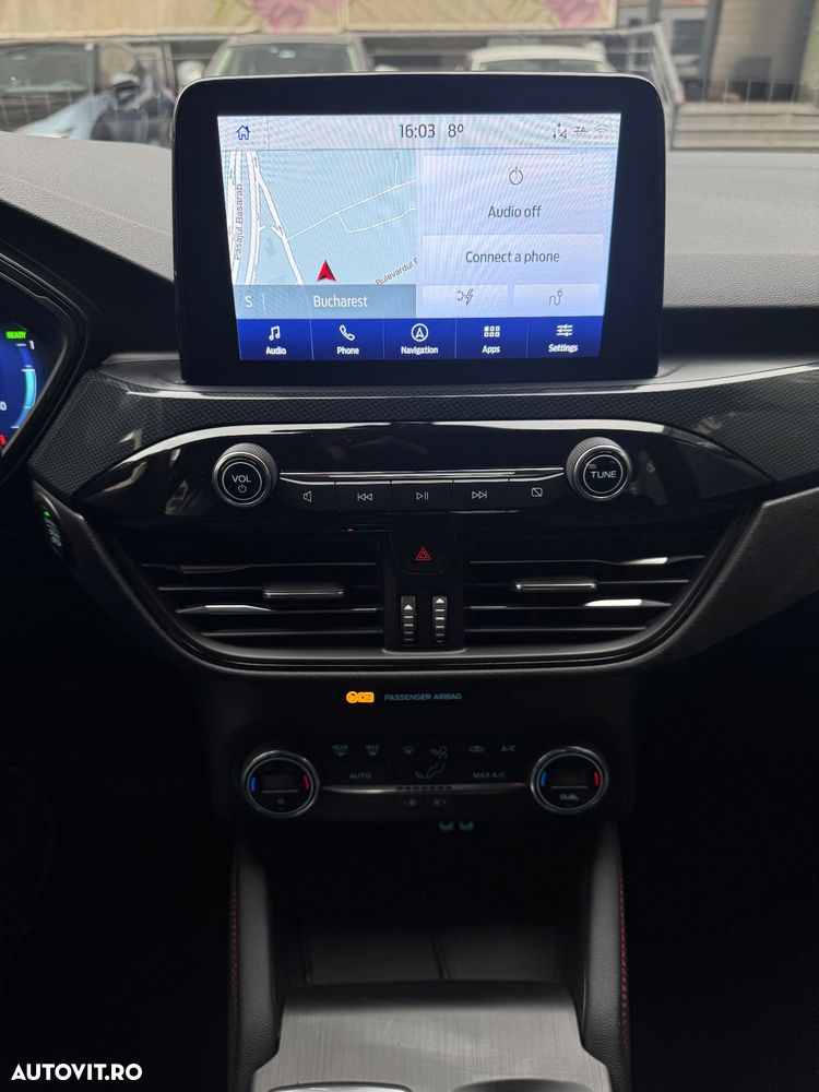 Ford Kuga 2.5 Duratec PHEV ST-LINE X - 9