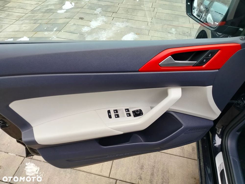 Volkswagen Polo 1.0 TSI OPF beats - 27