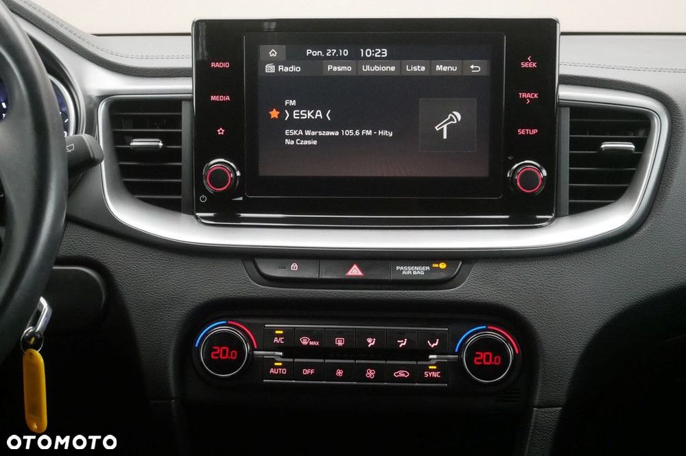 Kia Ceed 1.5 T-GDI M - 10