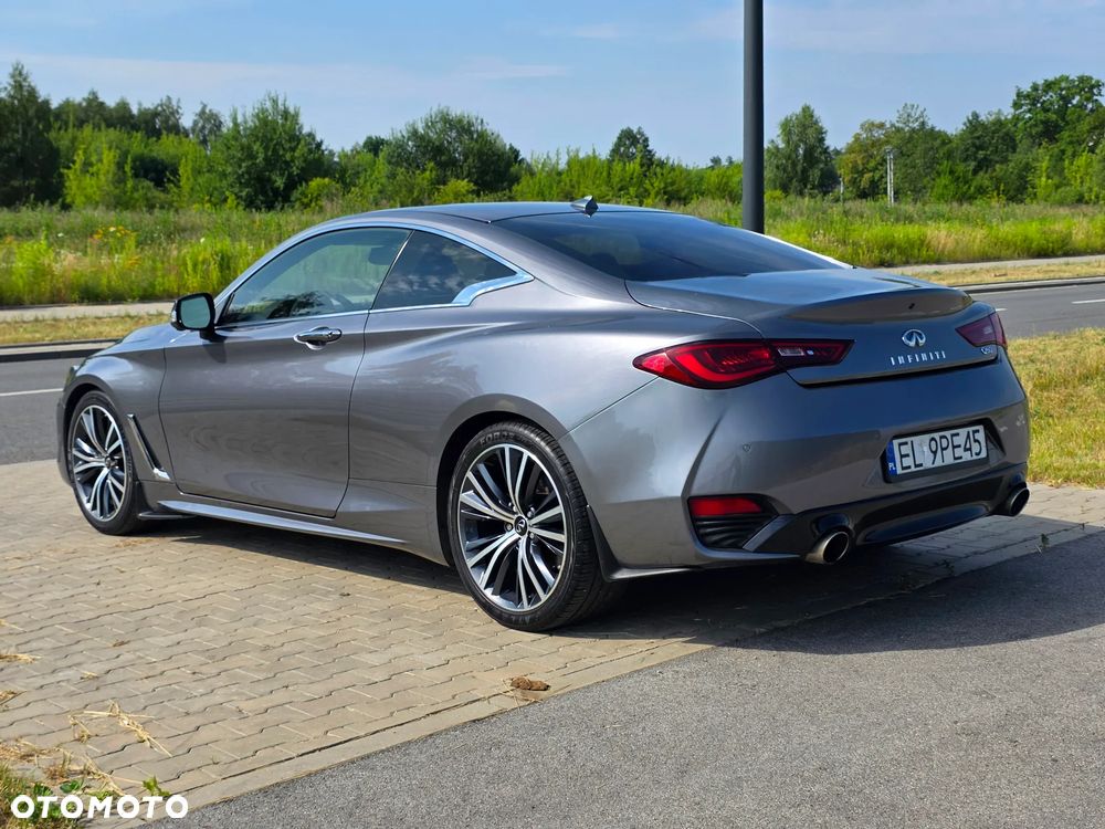 Infiniti Q60 - 11