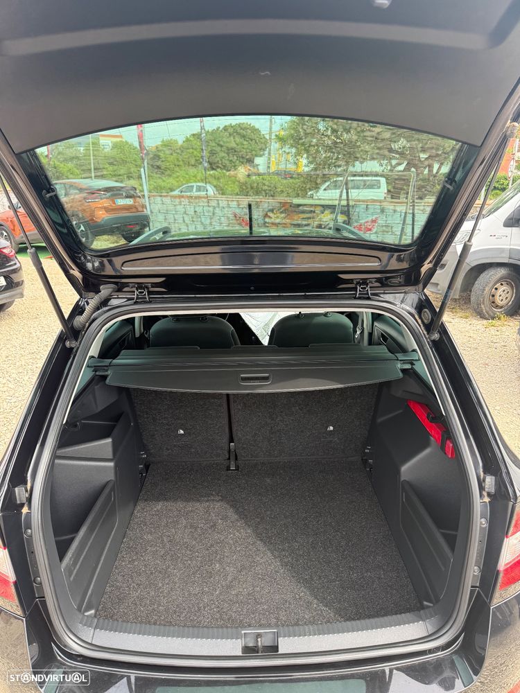 Skoda Fabia Break 1.0 TSI Ambition DSG - 9