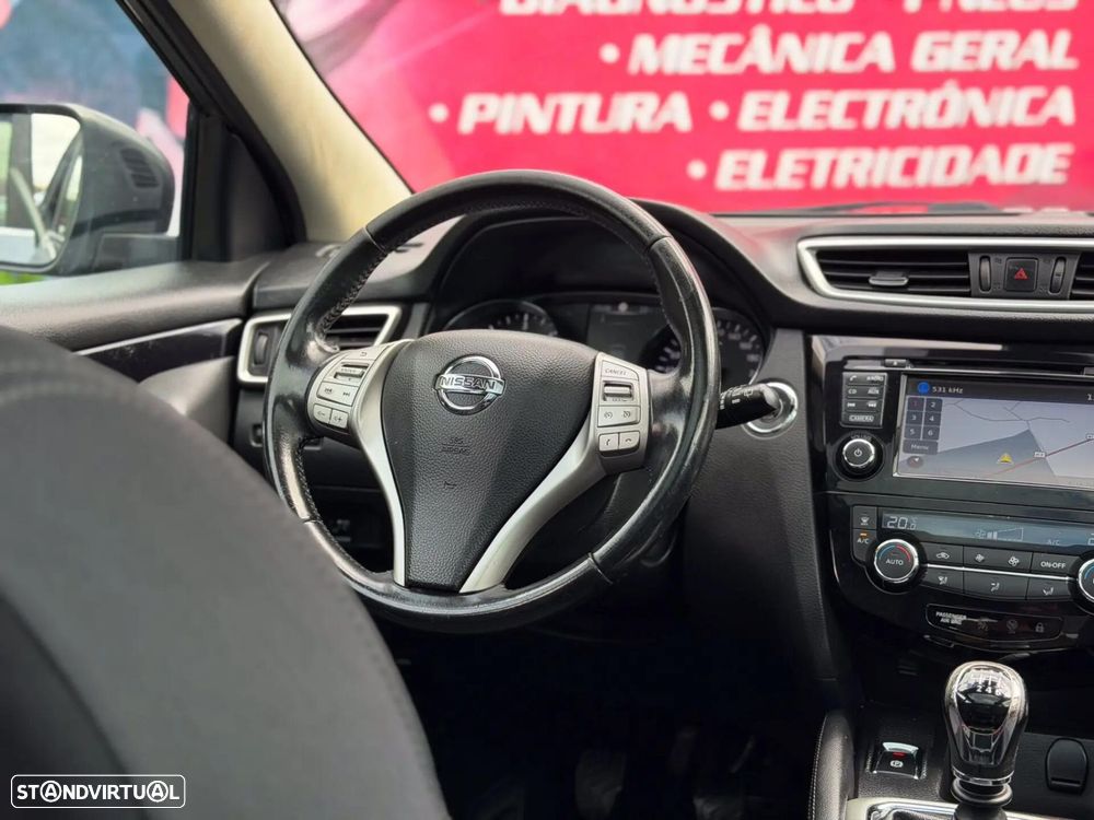 Nissan Qashqai 1.5 dCi Acenta Connect - 18