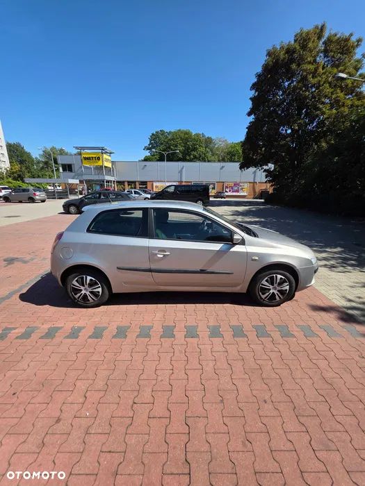 Fiat Stilo 1.6 16V Actual - 4