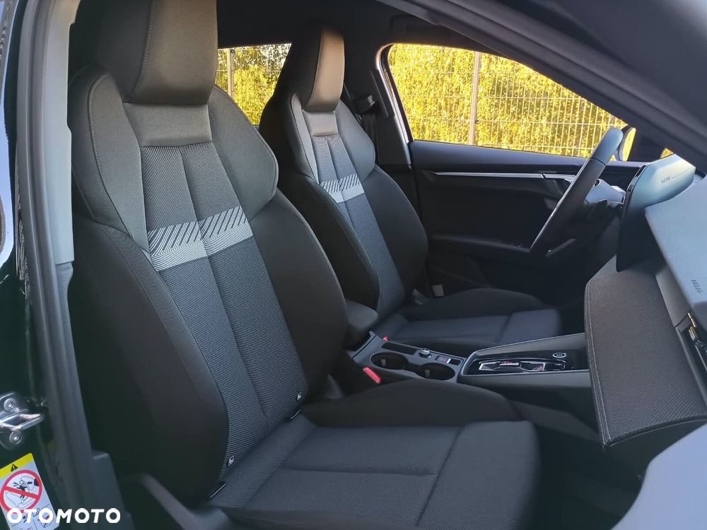Audi A3 Sportback - 13
