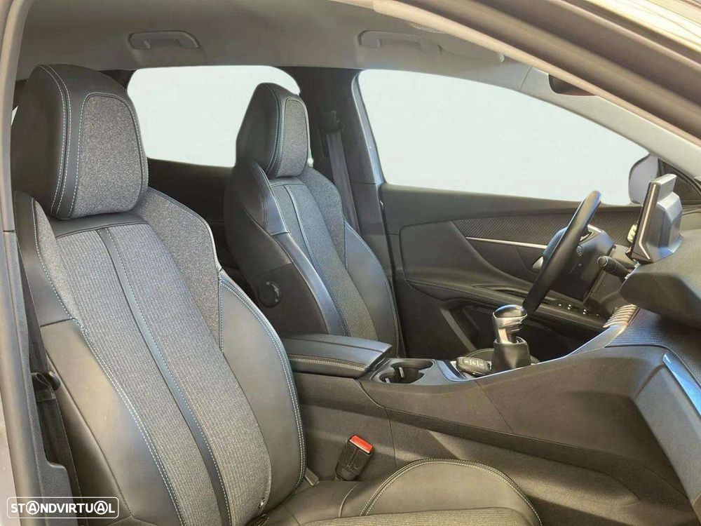 Peugeot 3008 1.2 PureTech Allure Pack - 15