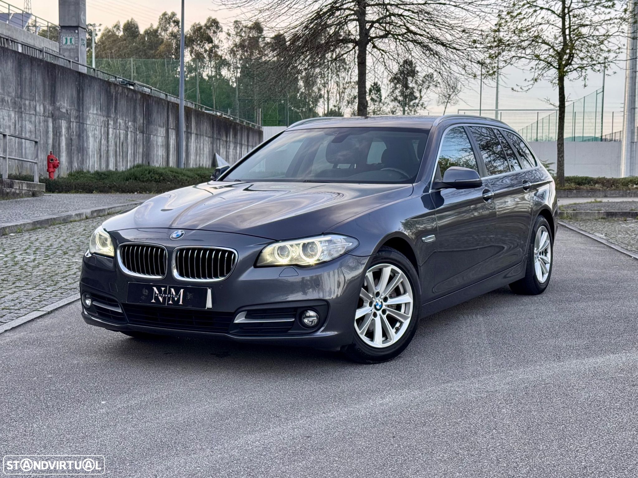 BMW 520 d Auto - 1