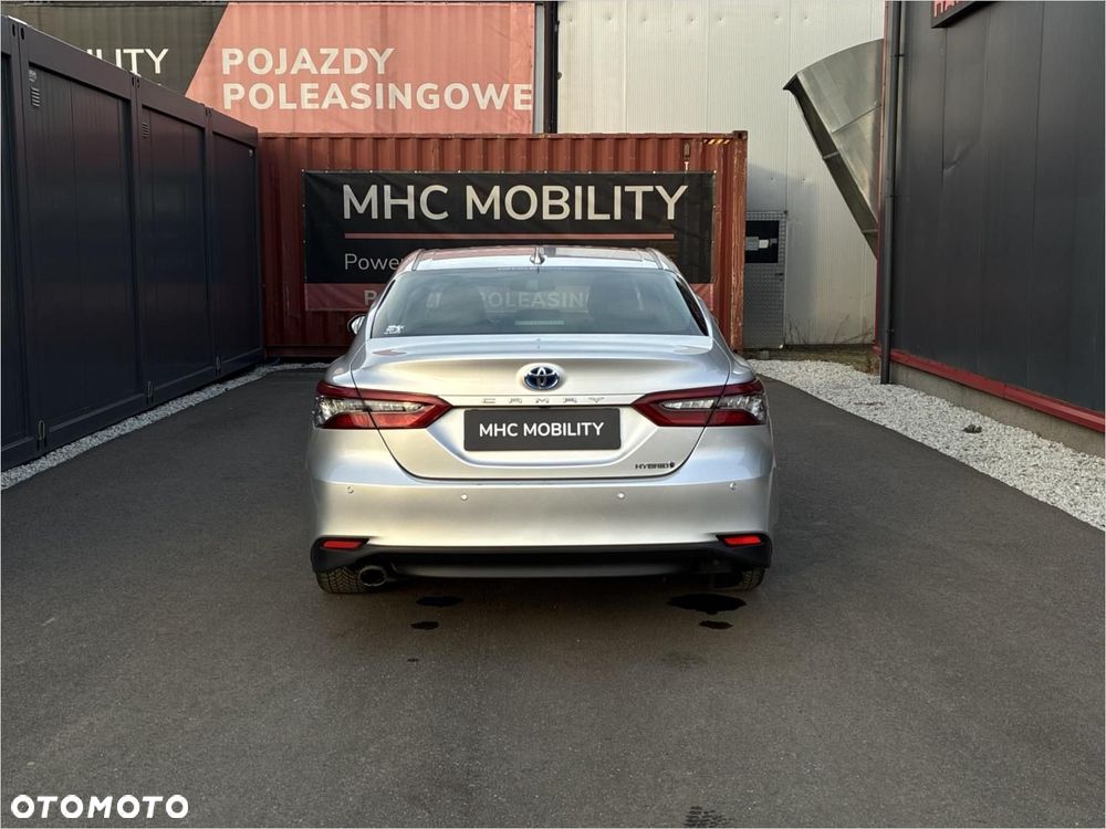 Toyota Camry 2.5 Hybrid Executive CVT - 14