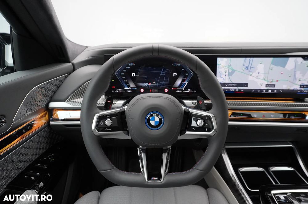 BMW M7 - 17