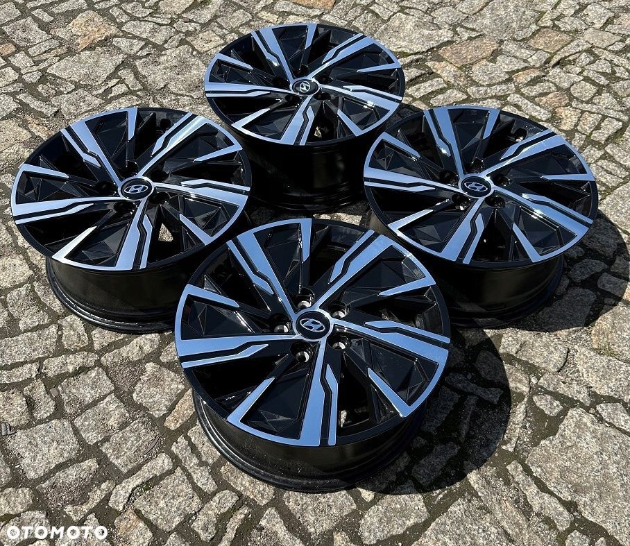 Felgi Alu Hyundai Tuscon 4 IV 5x114,3 17 7J ET 43,5 - 5