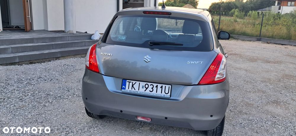 Suzuki Swift - 5