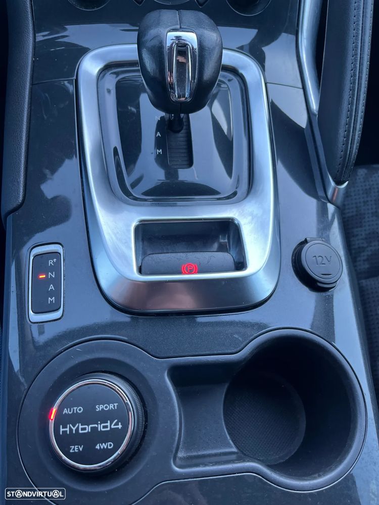 Peugeot 3008 2.0 HDi Hybrid4 - 17