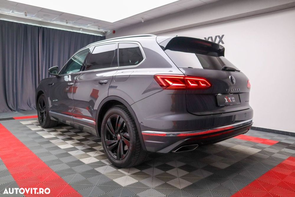 Volkswagen Touareg - 3