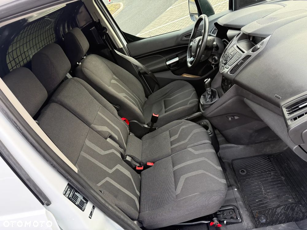 Ford Transit Connect - 9