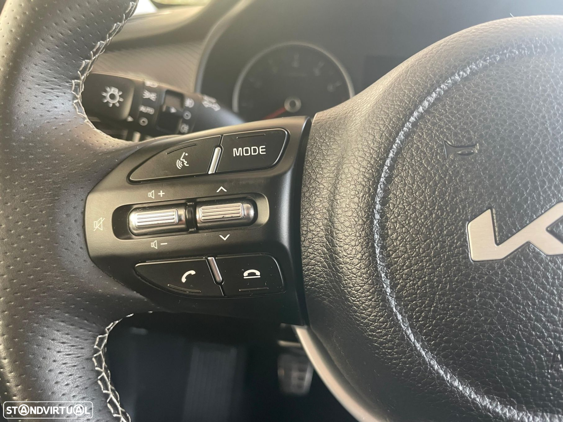 Kia Stonic 1.0 T-GDI GT Line - 17