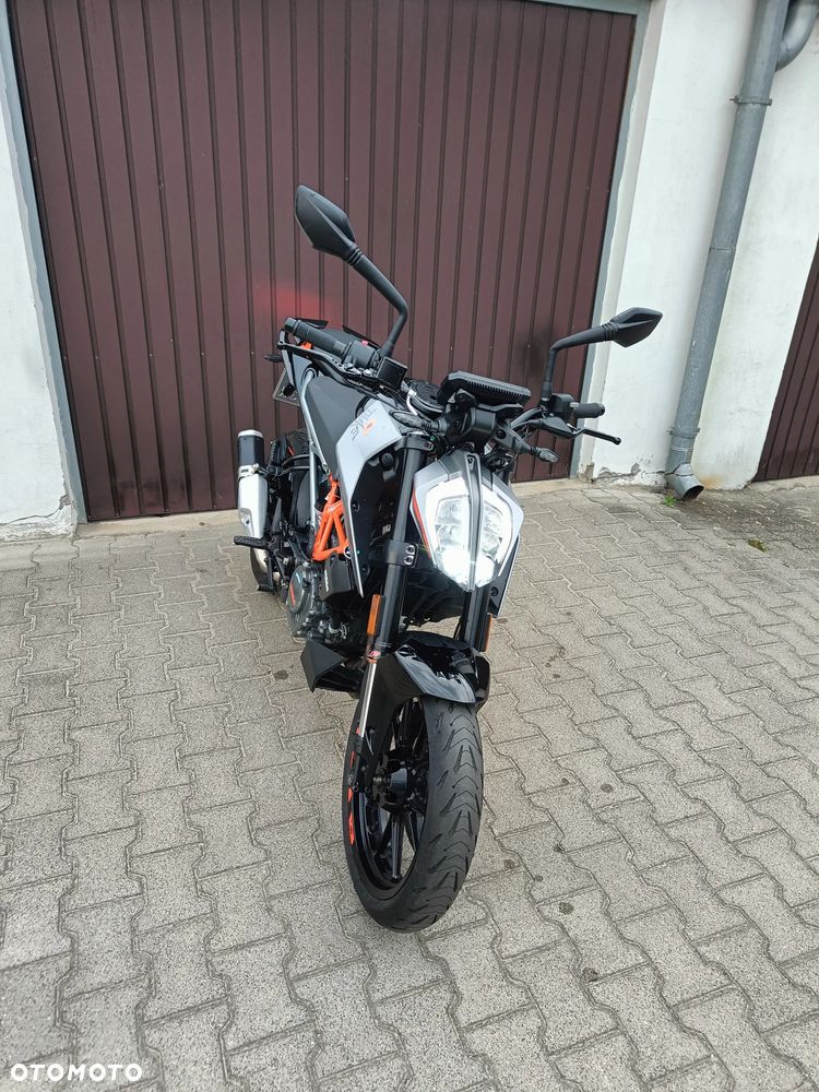 KTM Duke 125 - 12
