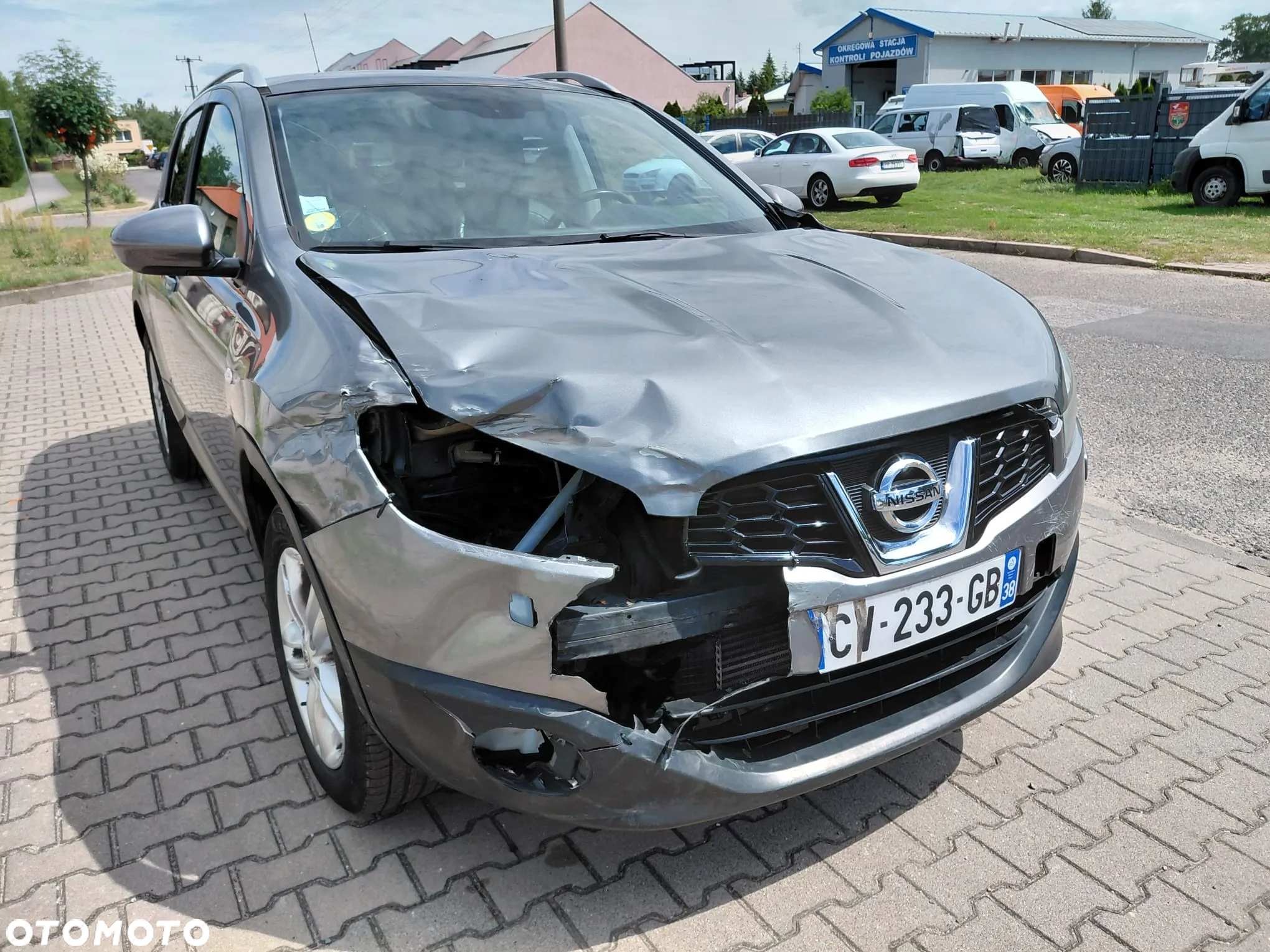 Nissan Qashqai - 10