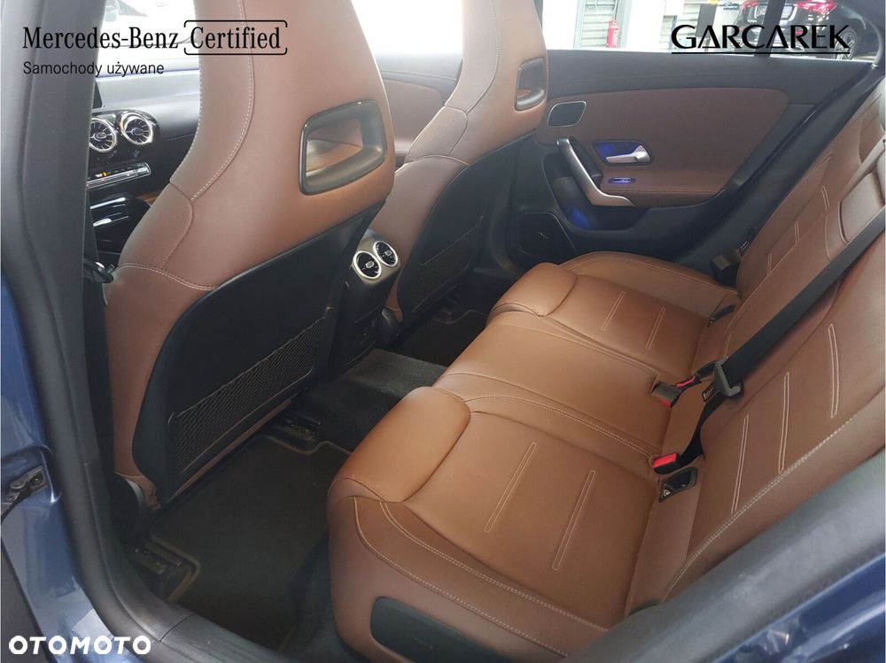 Mercedes-Benz CLA - 18