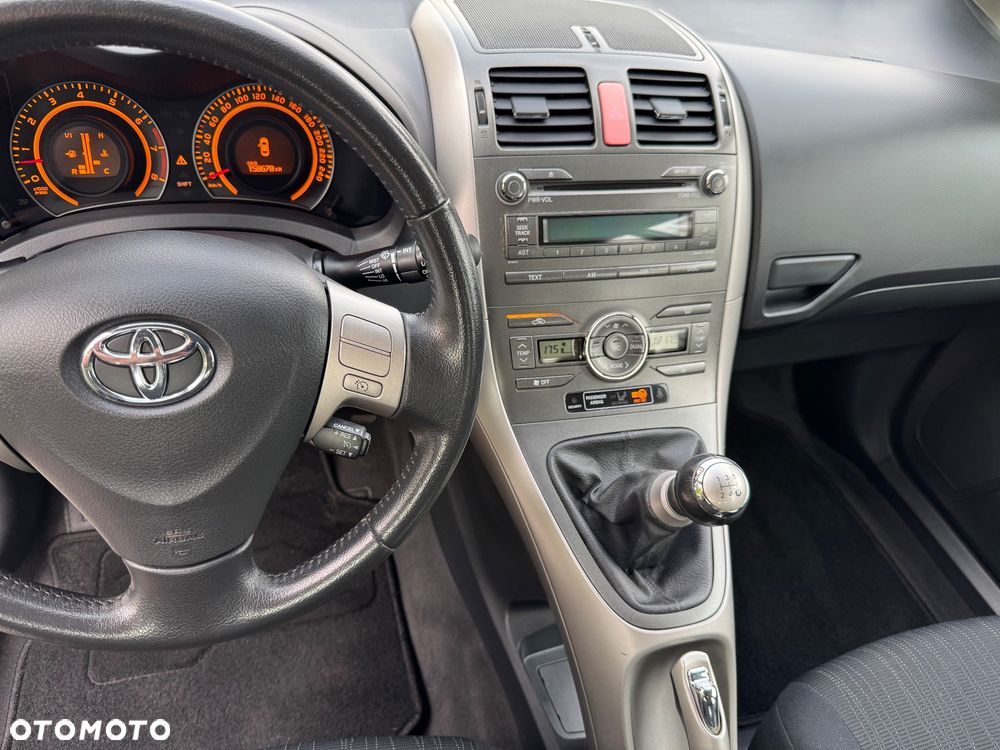 Toyota Auris 1.6 VVT-i Sol - 8