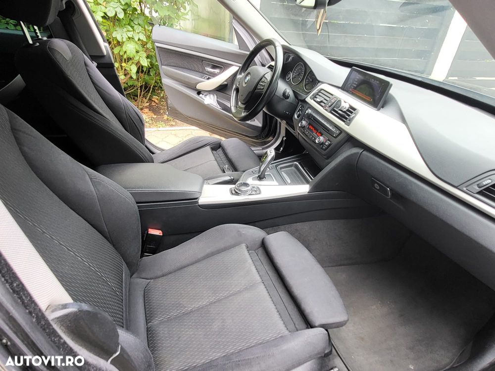 BMW Seria 3 320d DPF Aut. M Sport Edition - 20