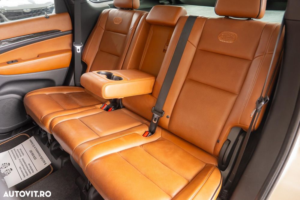 Jeep Grand Cherokee - 21