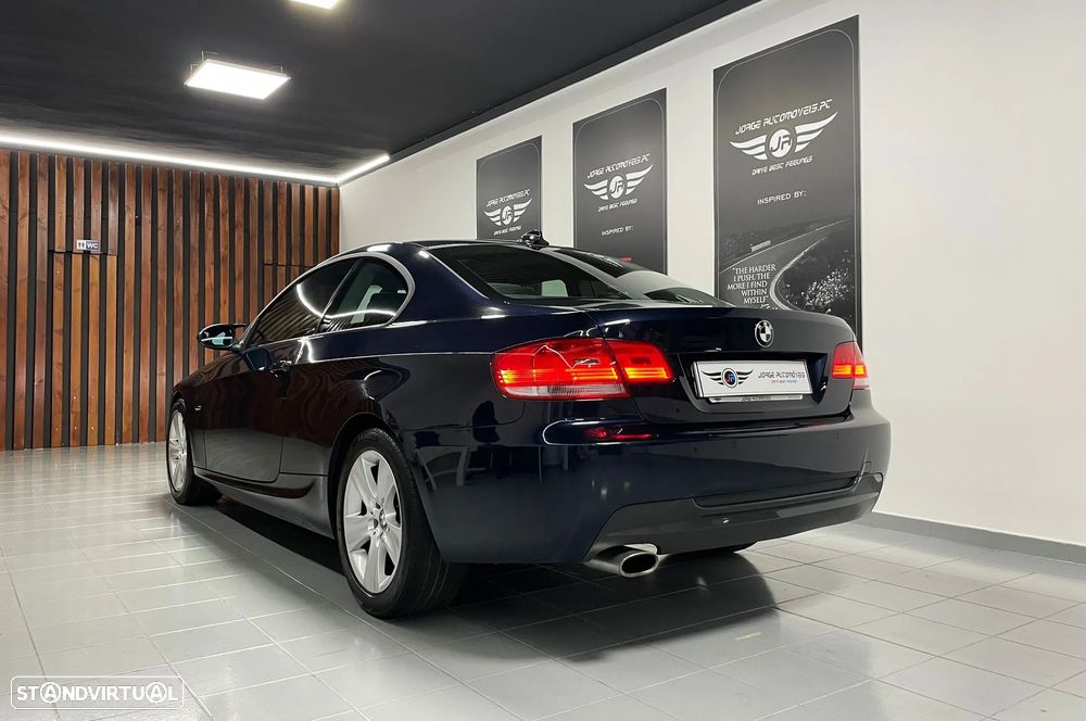 BMW 320 d Coupe Aut. - 14