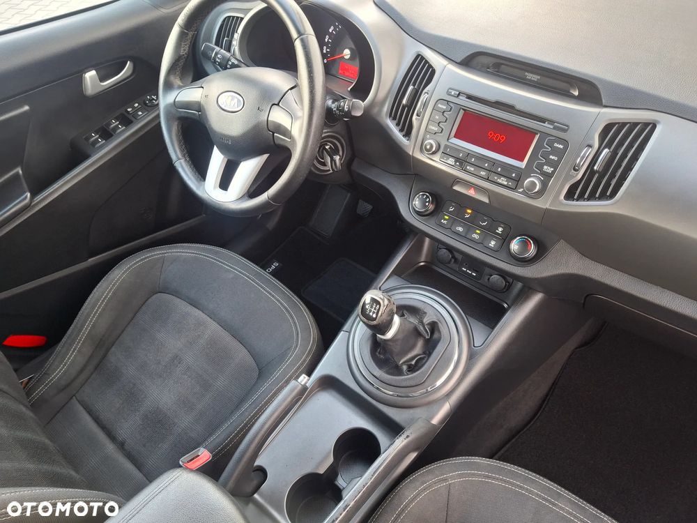 Kia Sportage 1.6 GDI 2WD Dream-Team Edition - 22