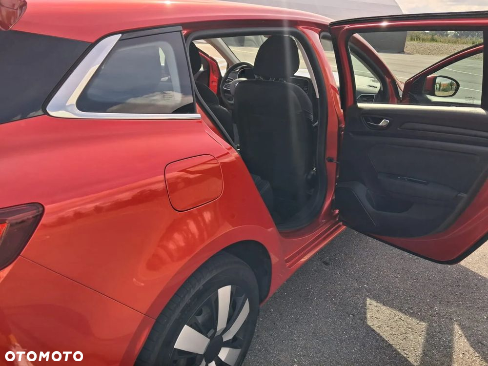 Renault Megane 1.3 TCe FAP Life - 34