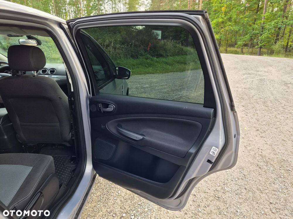 Ford S-Max 1.6 T Trend - 28