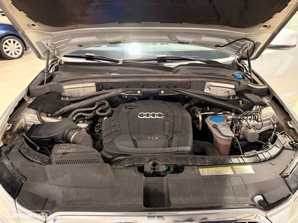 Audi Q5 2.0 TDI quattro S-line S-tronic - 38