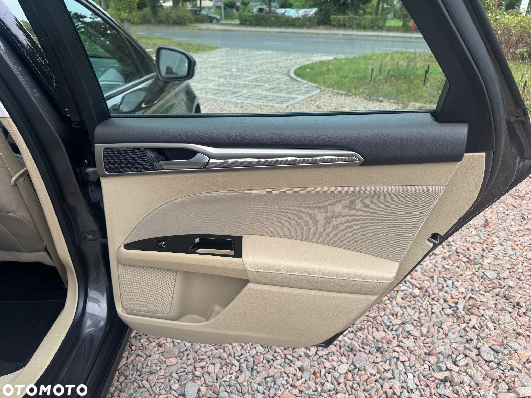 Ford Mondeo 1.5 EcoBoost Titanium - 23