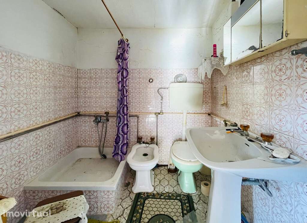 Moradia em banda M2 em zona de Almalagues - Grande imagem: 4/8