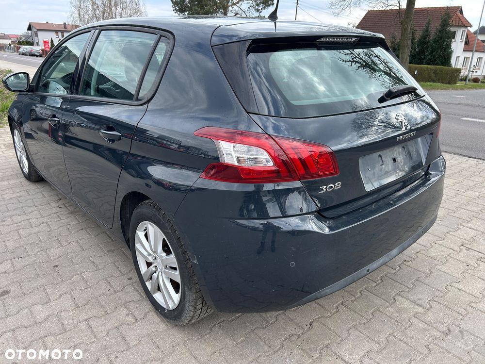 Peugeot 308 - 3