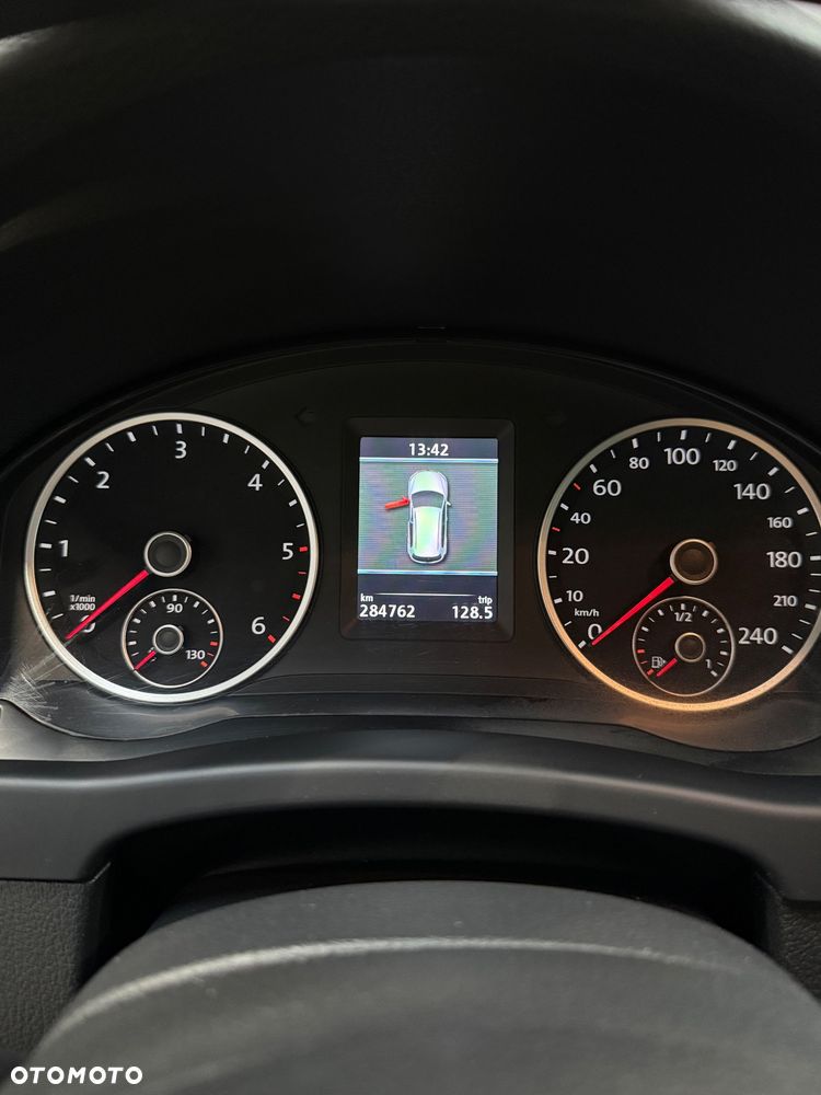 Volkswagen Tiguan 2.0 TDI 4Mot Sport DSG - 9