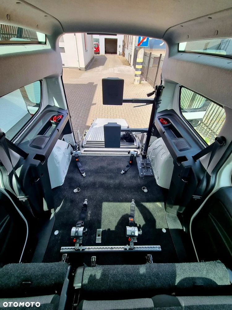 Fiat Doblo MAXI XL Basis - 22