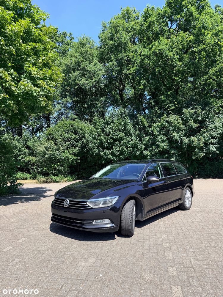 Volkswagen Passat - 3