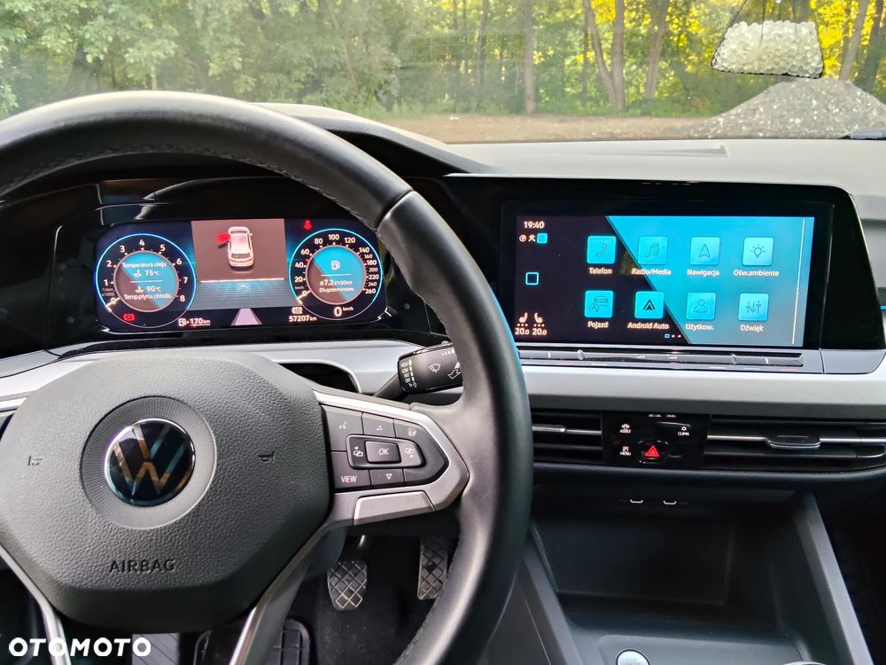 Volkswagen Golf - 16