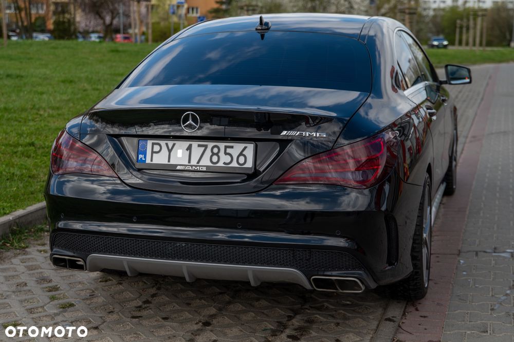 Mercedes-Benz CLA 45 AMG 4-Matic - 2