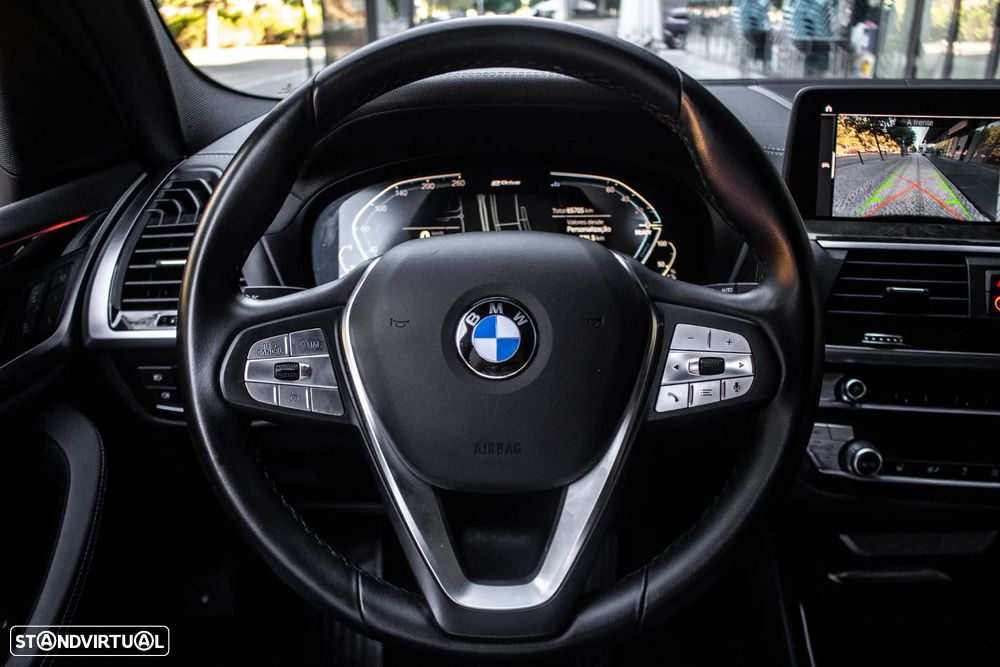 BMW X3 30 e xDrive Line Luxury - 13