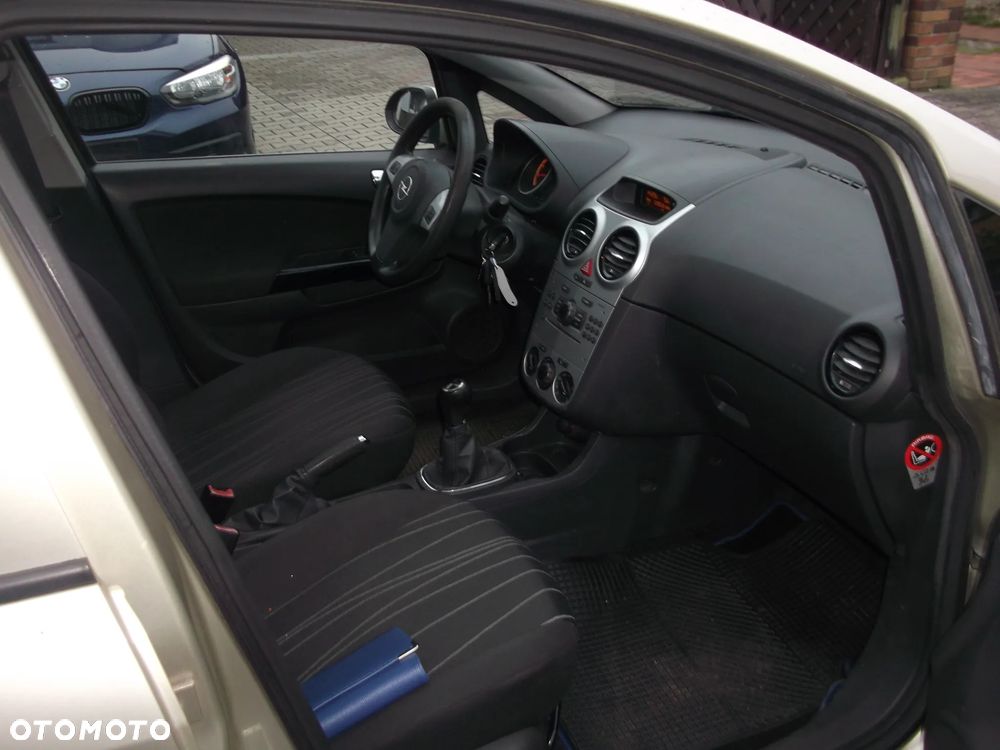 Opel Corsa 1.2 16V Enjoy - 3