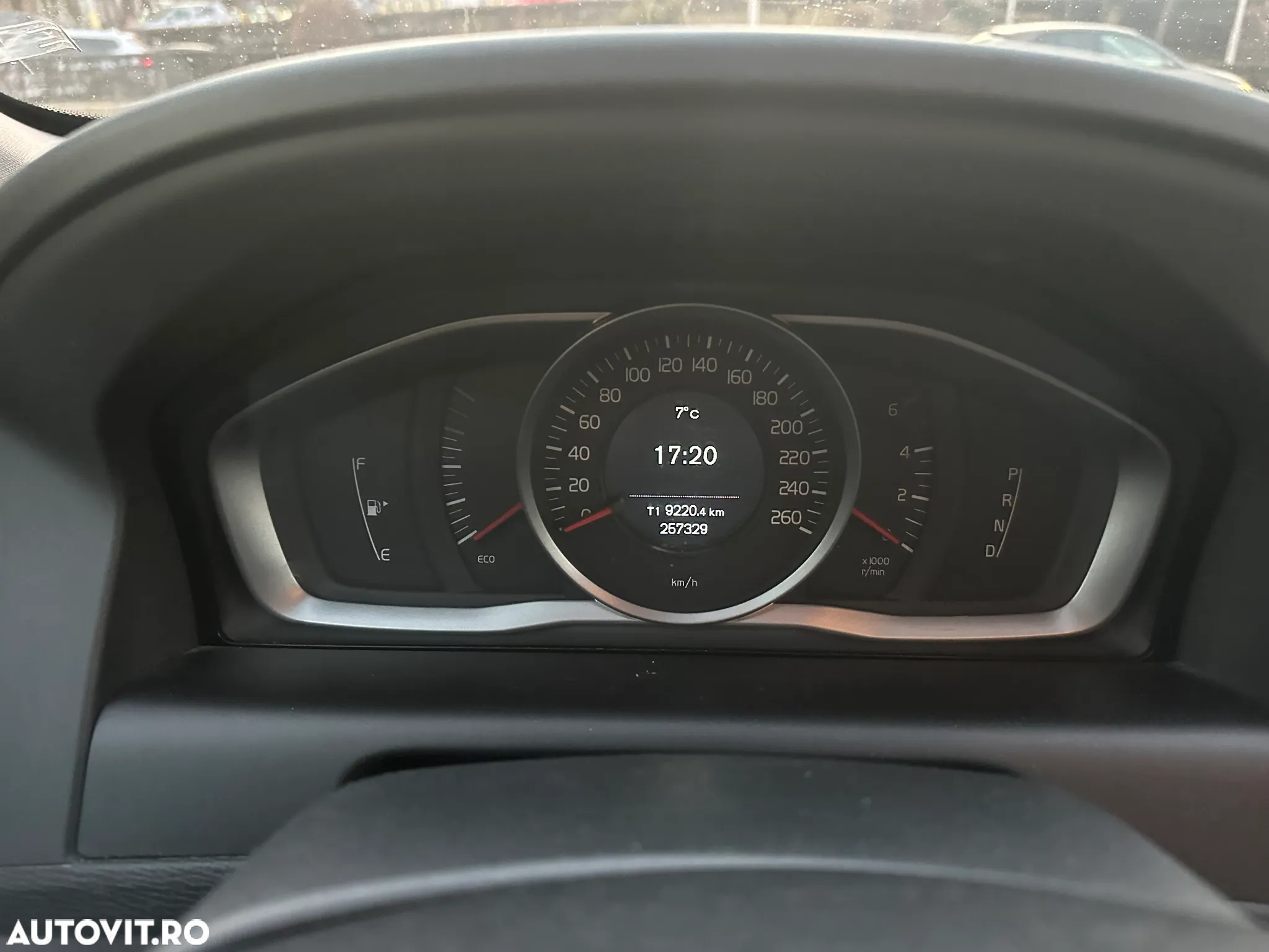 Volvo XC 60 D4 AWD Geartronic Momentum - 9