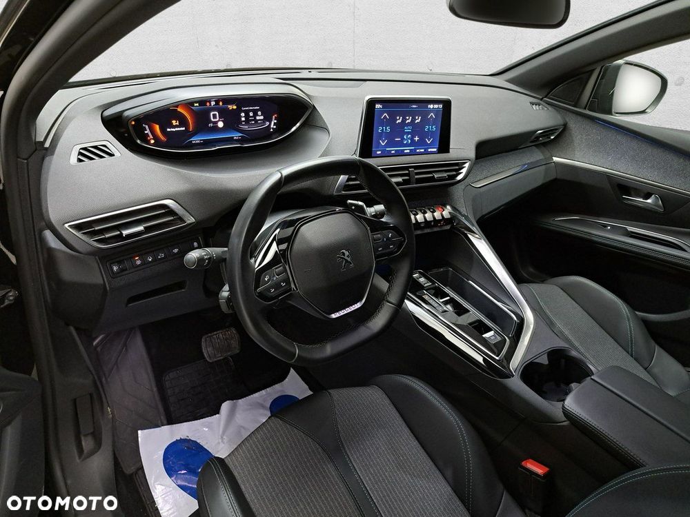 Peugeot 3008 - 11