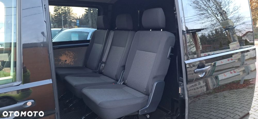 Volkswagen Transporter Kombi L1H1 4Motion - 18