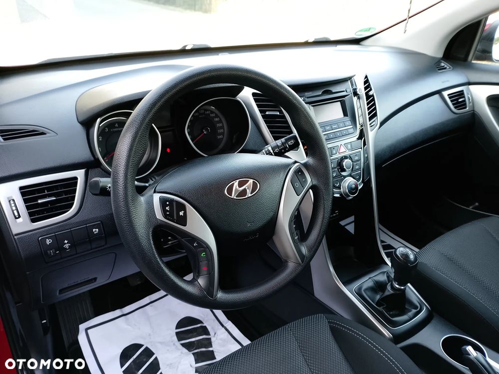 Hyundai i30 - 10