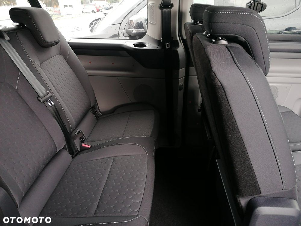 Ford Transit - 8