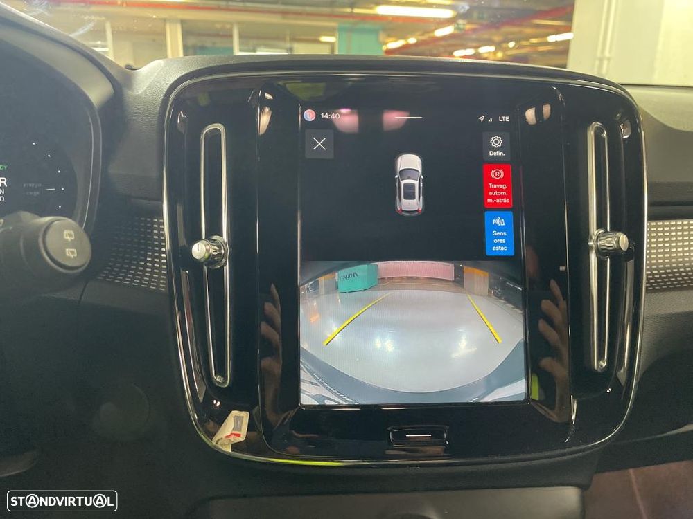 Volvo XC 40 Recharge Plus - 11