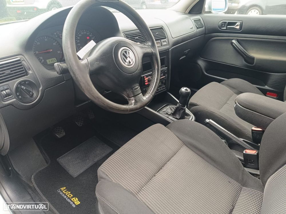 VW Golf Variant 1.9 TDi Highline - 5